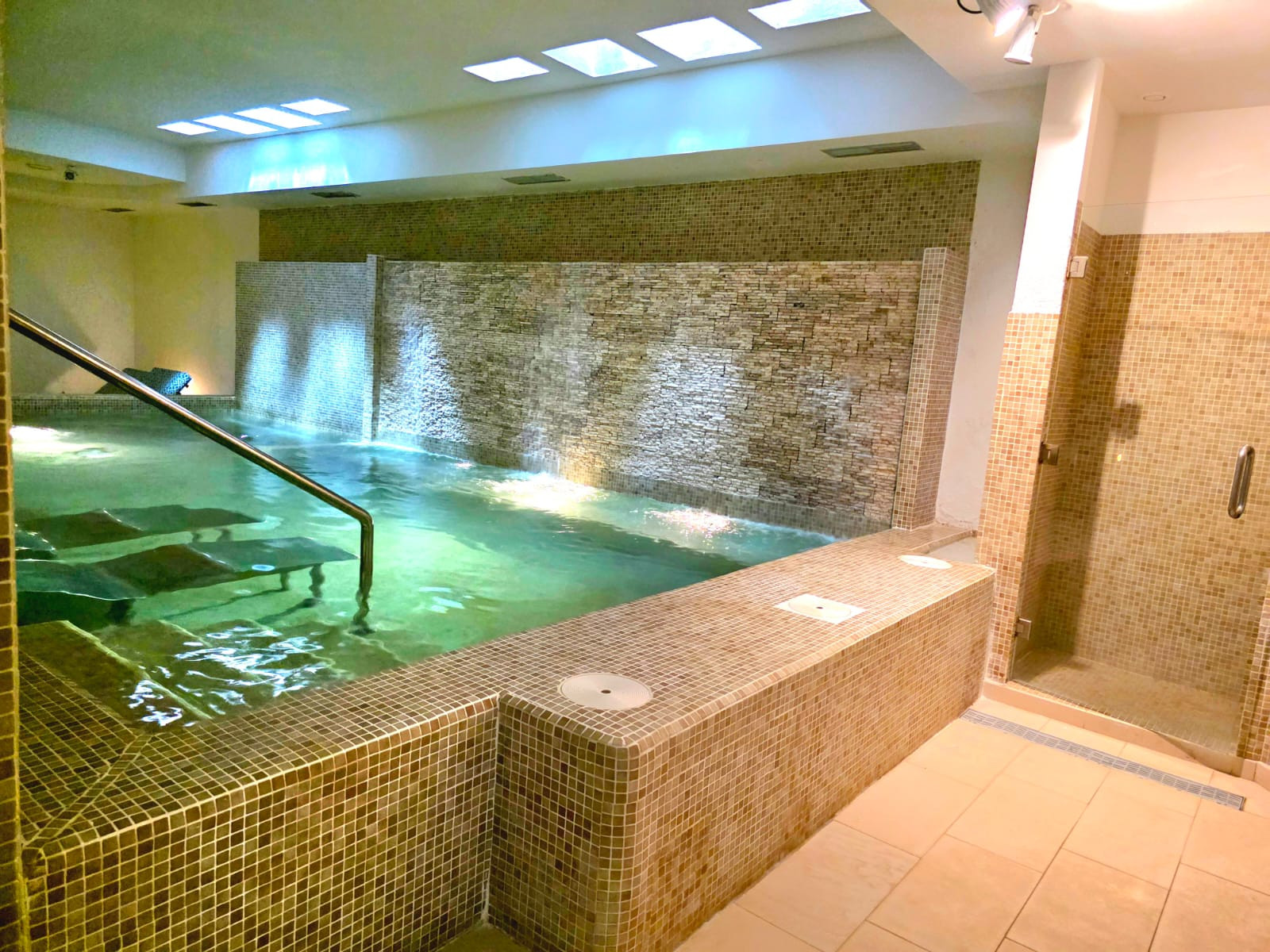 3 Bedroom Apartment in Marbella - Photo 17