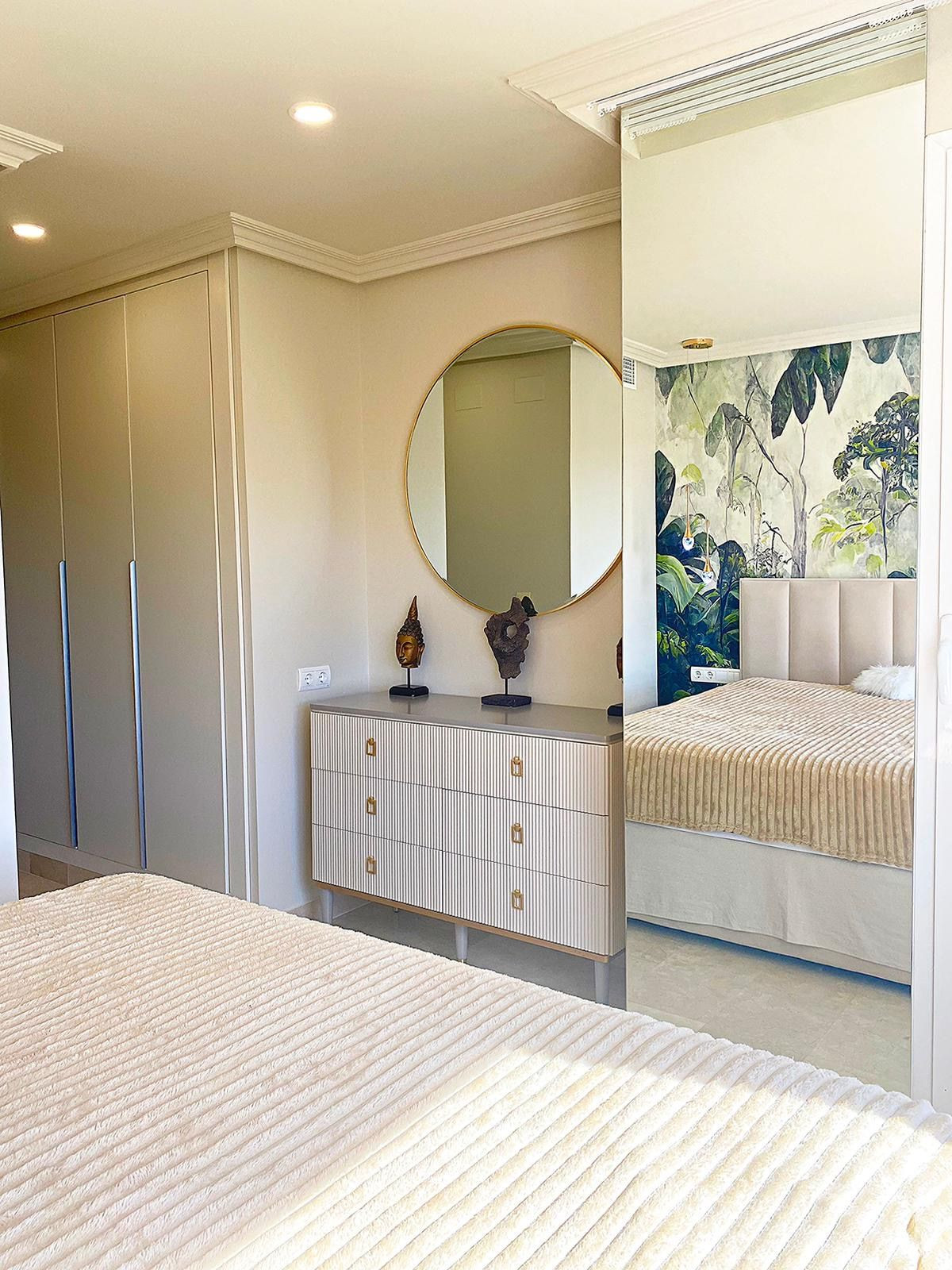 2 Bedroom Penthouse in Estepona - Foto 4