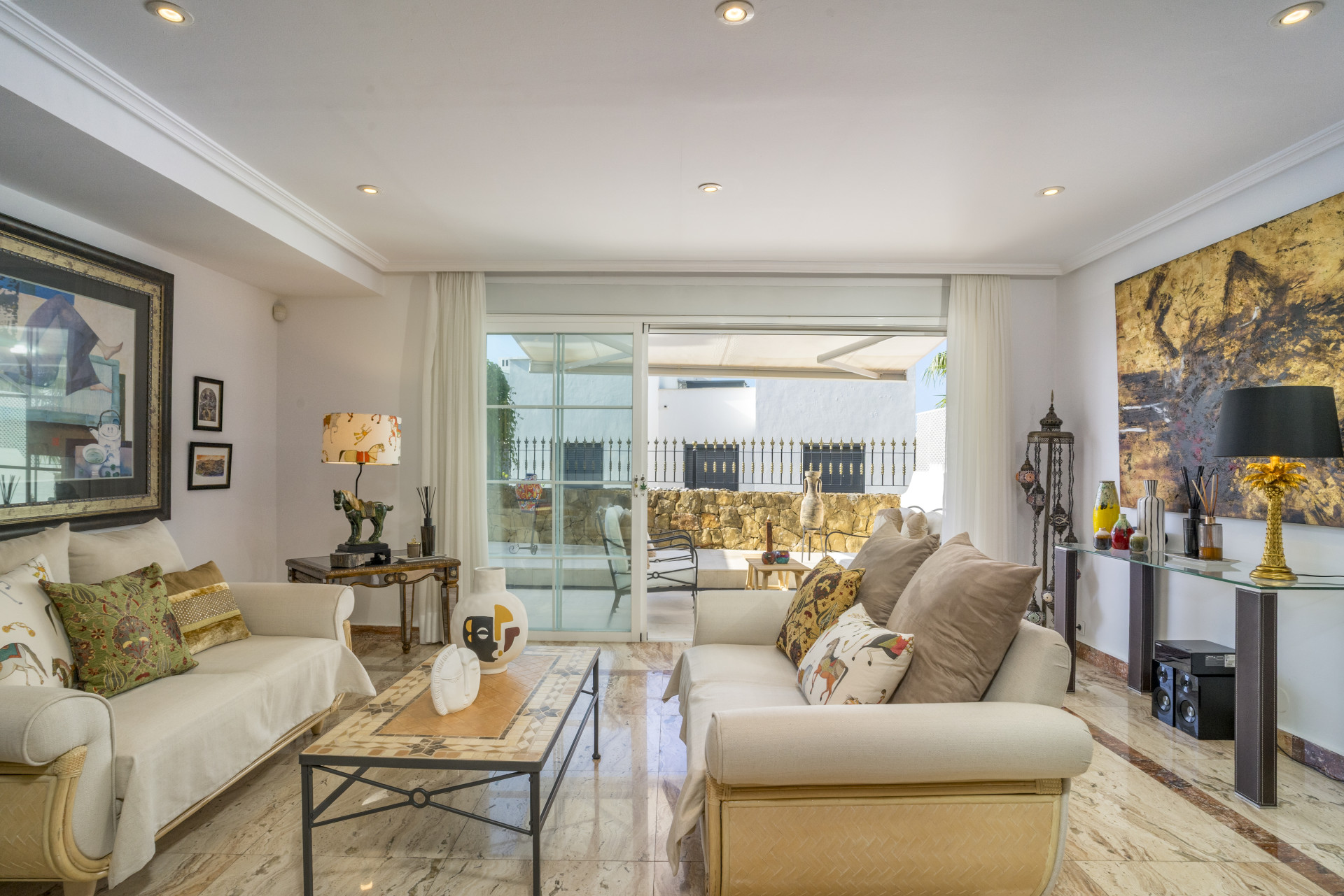 3 Bedroom Townhouse in Marbella - Photo 14