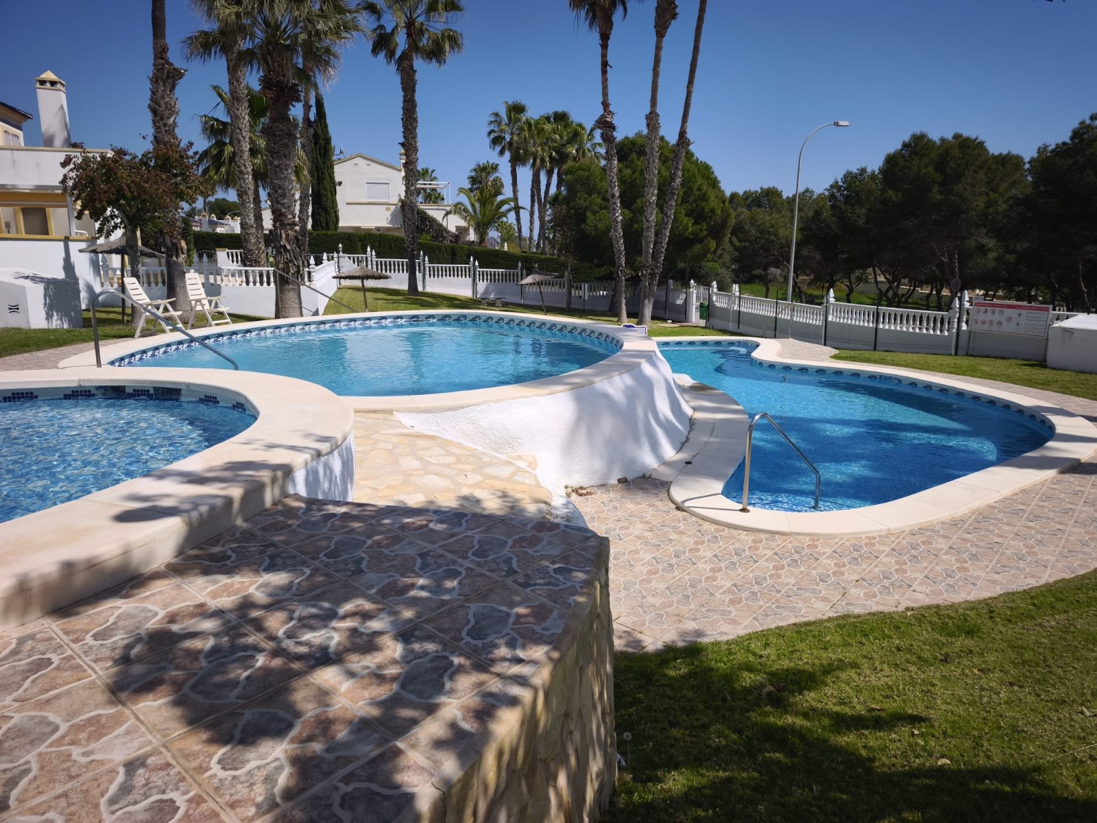 Moradia com 2 quartos com piscina em Alicante, Espanha – Foto 2