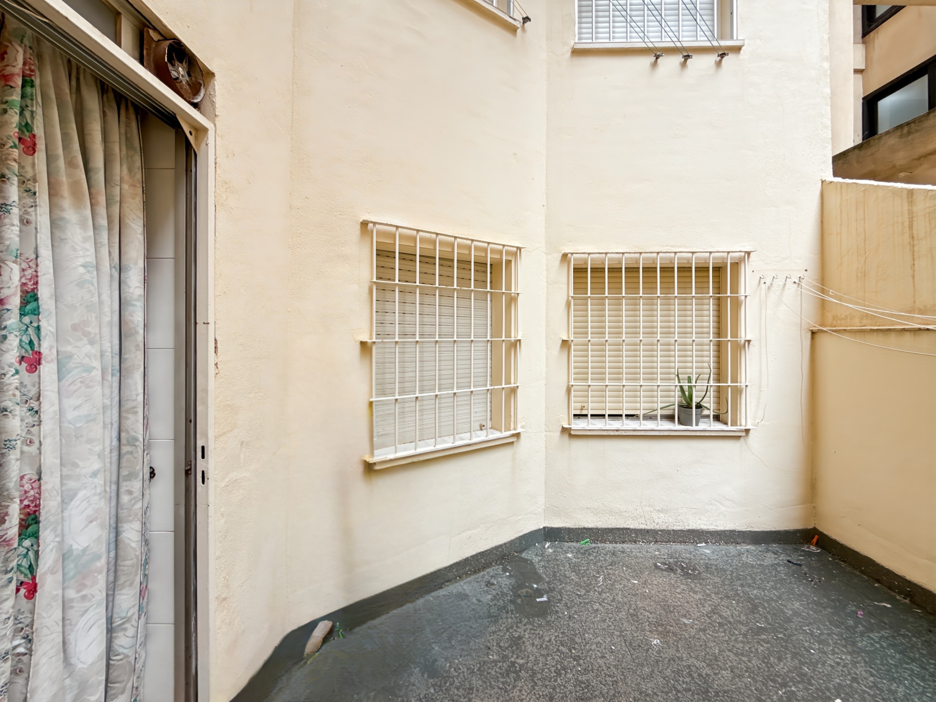 3 Bedroom Apartment in Málaga - Photo 33