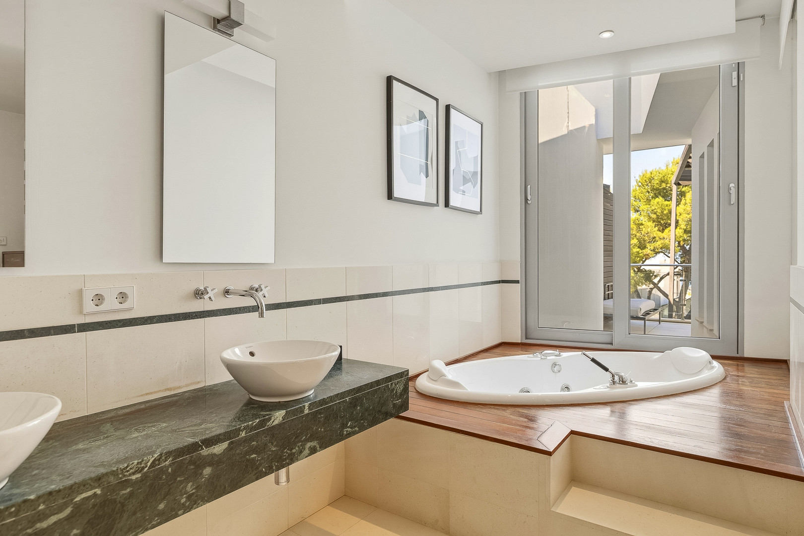 3 Bedroom Villa in Marbella - Photo 18