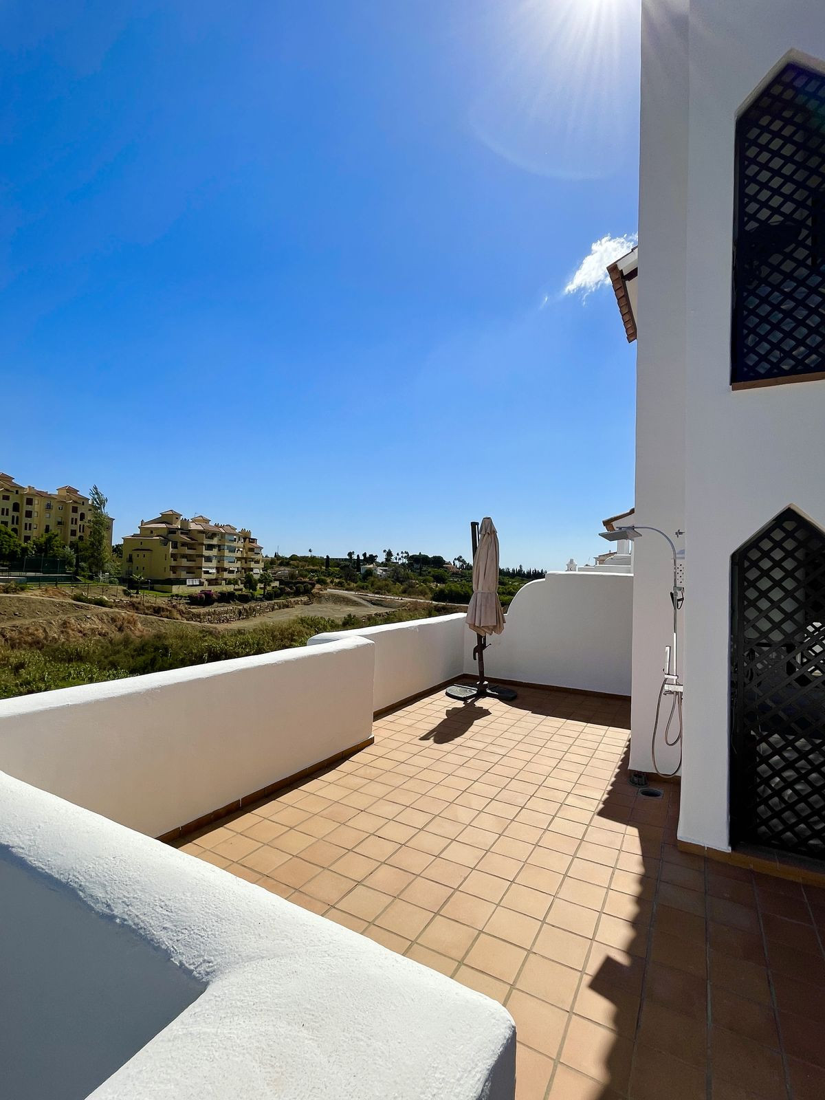 3 Bedroom Apartment in Estepona - Foto 23