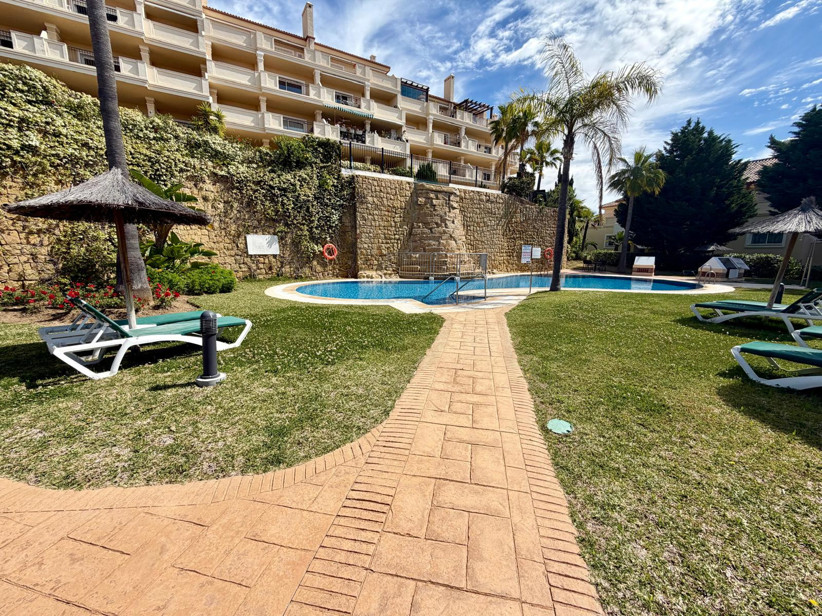 2 Bedroom Apartment in Mijas