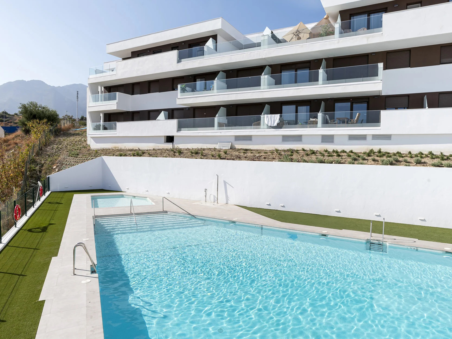 3 Bedroom Apartment in Estepona - Photo 19