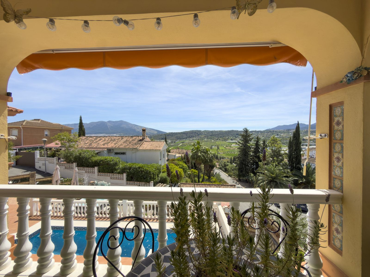 5 Bedroom Villa in Coín - Photo 14