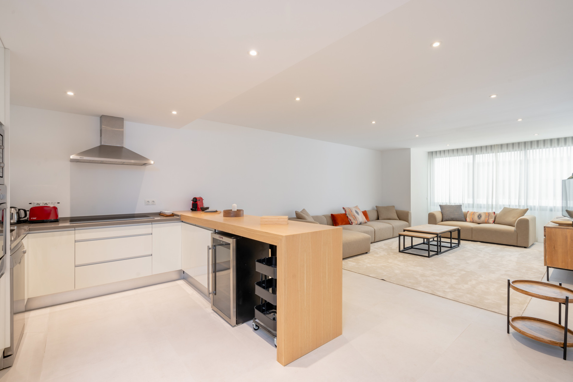 3 Bedroom Apartment in Marbella - Photo 3