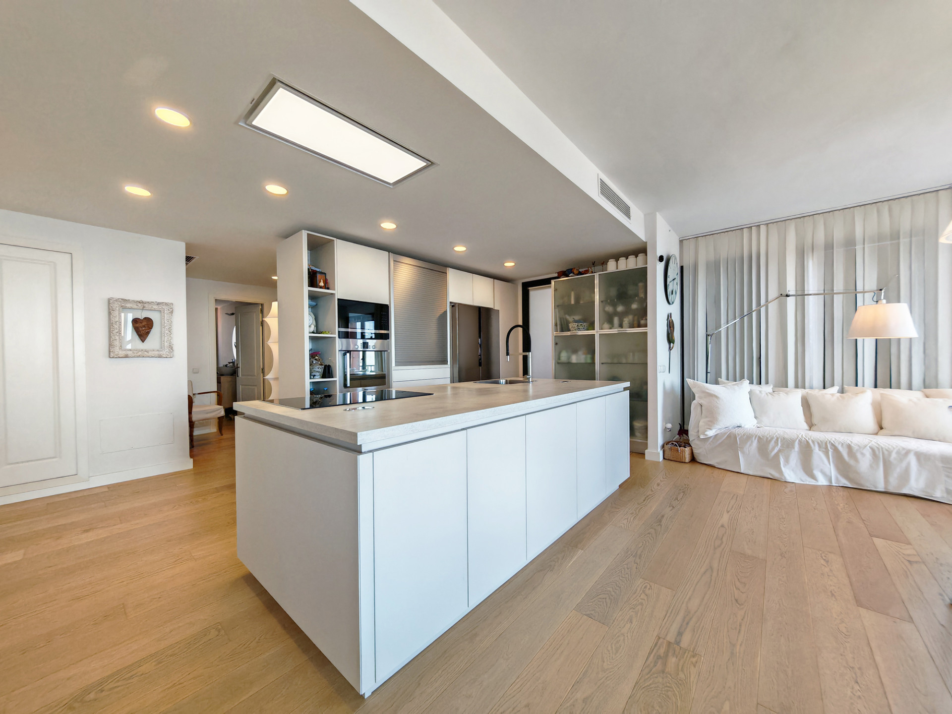 4 Bedroom Apartment in Mijas - Photo 4