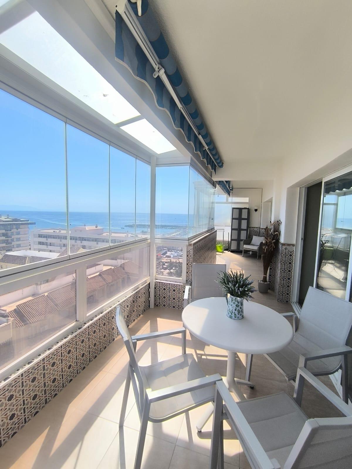 3 Bedroom Penthouse in Fuengirola - Photo 13