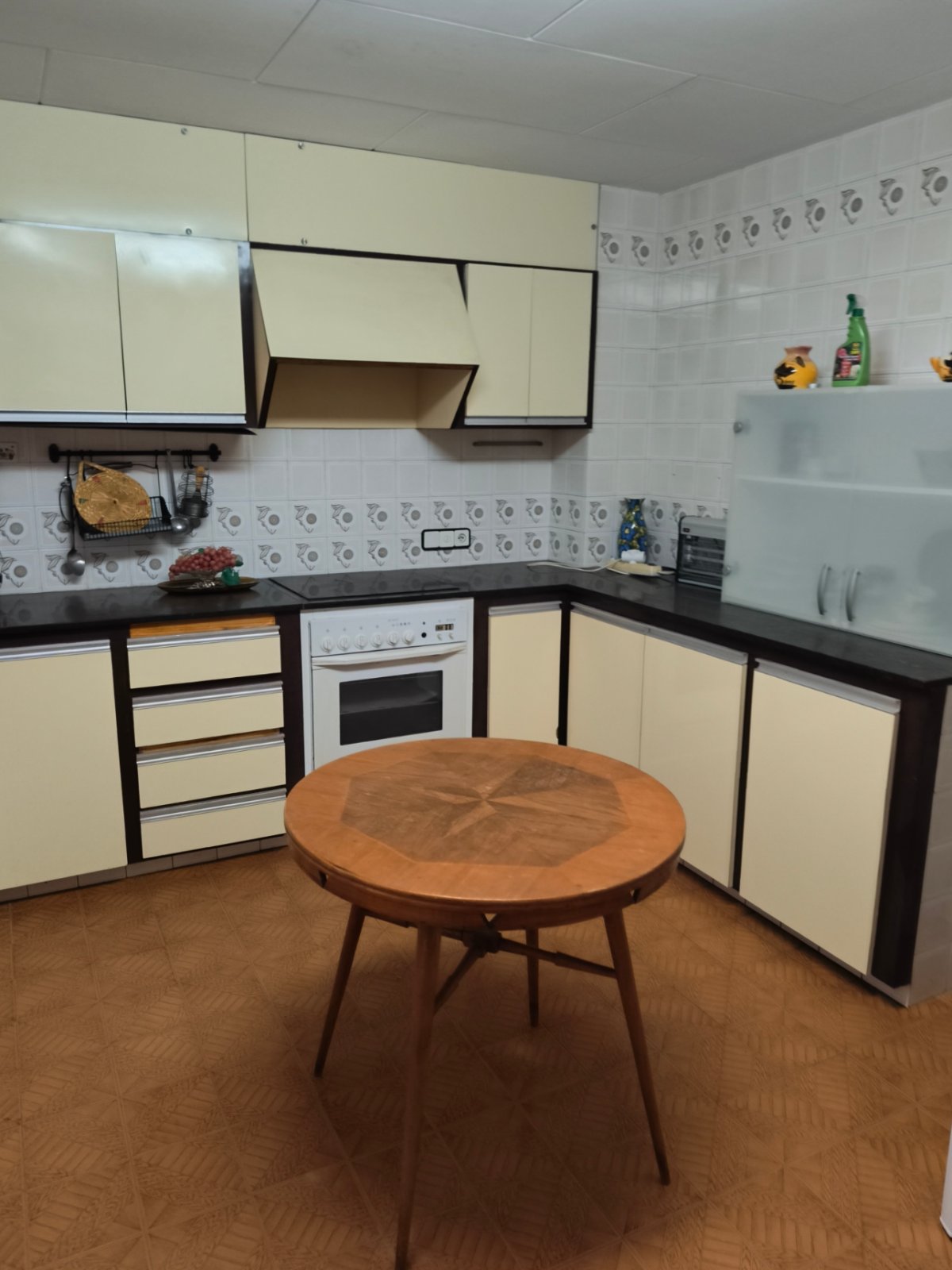 Piso de 5 dormitorios en Valencia – Foto 2