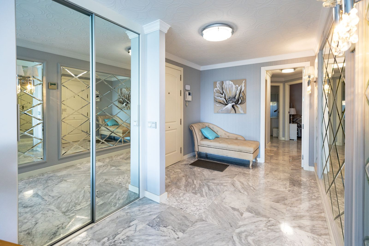 3 Bedroom Apartment in Benalmádena - Photo 12