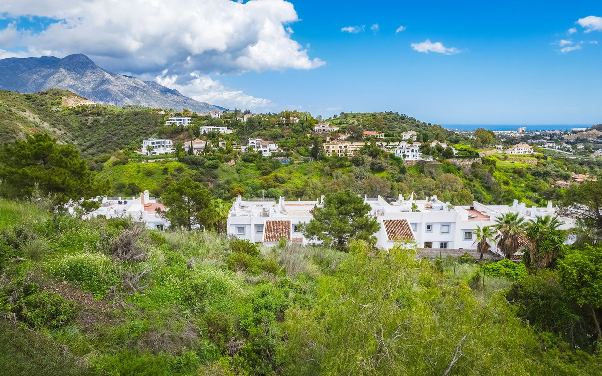 1,329 m² Plot in Benahavís - Photo 21