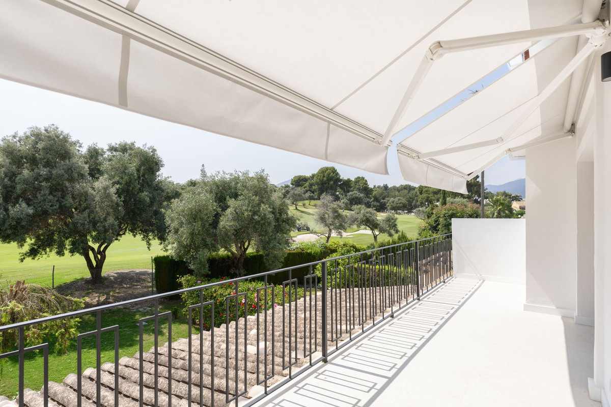 4 Bedroom Townhouse in Marbella - Photo 22