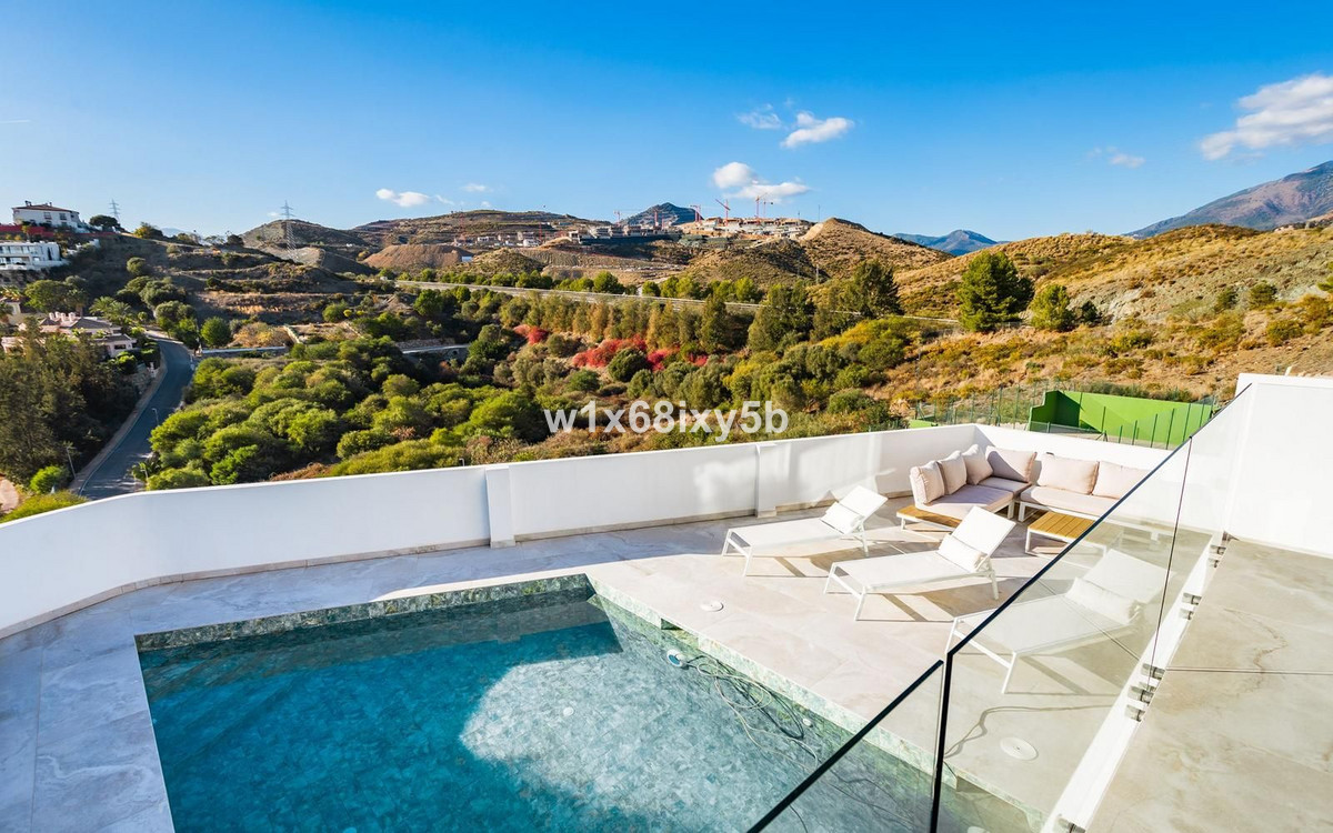 5 Bedroom Villa in Benahavís - Фото 35