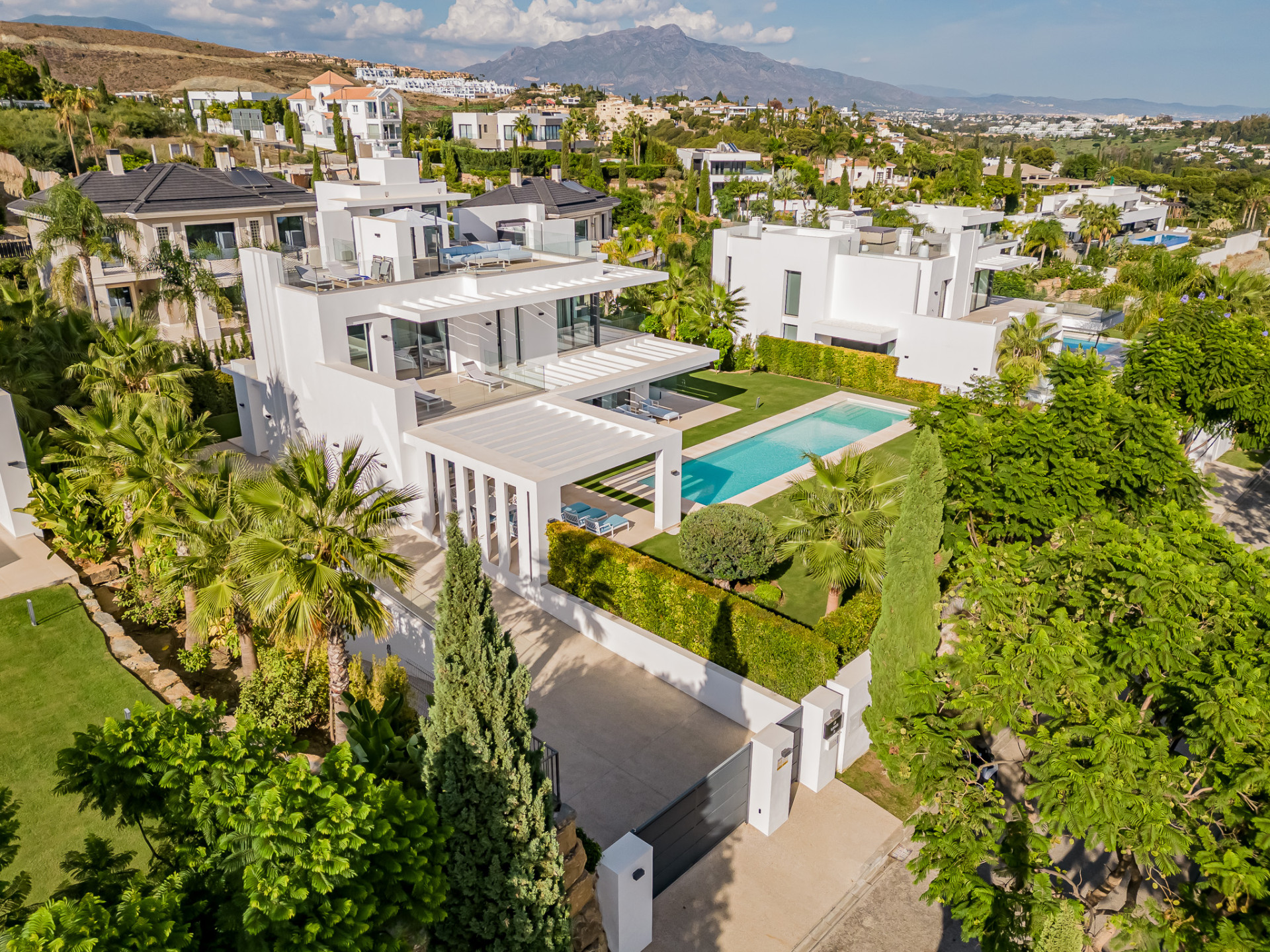 5 Bedroom Villa in Benahavís - Foto 2