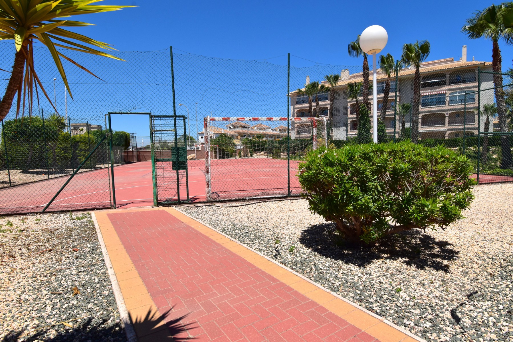 Moradia com 3 quartos com piscina em Alicante, Espanha – Foto 26