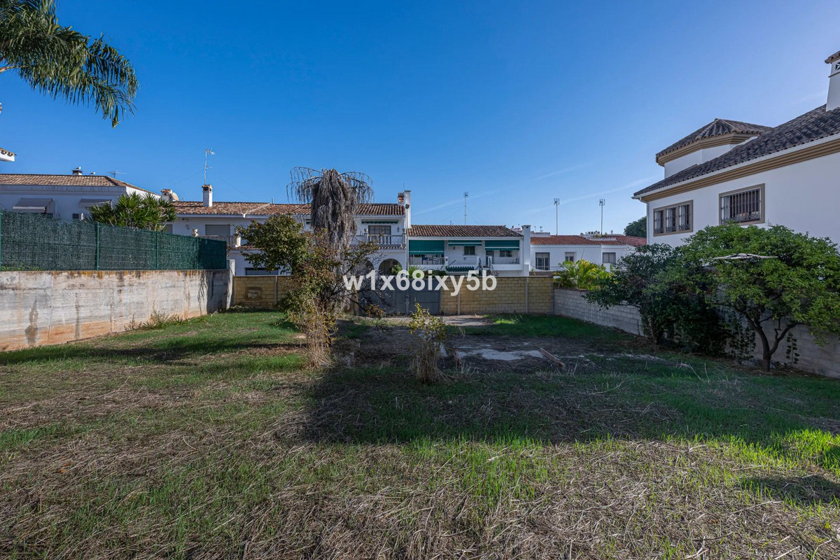 410 m² Plot in San Pedro de Alcántara - Photo 8