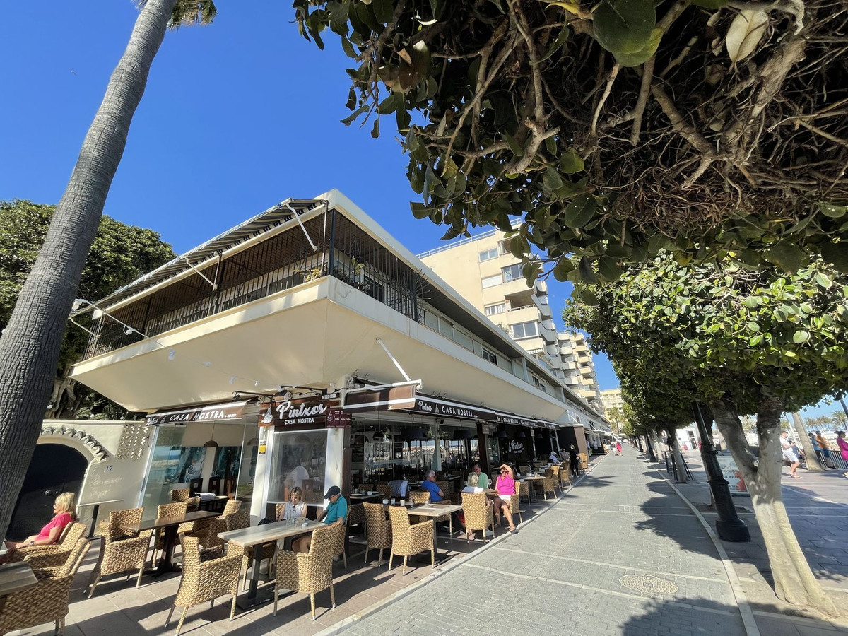Apartamento com 4 quartos com vista mar em Málaga, Espanha – Foto 1