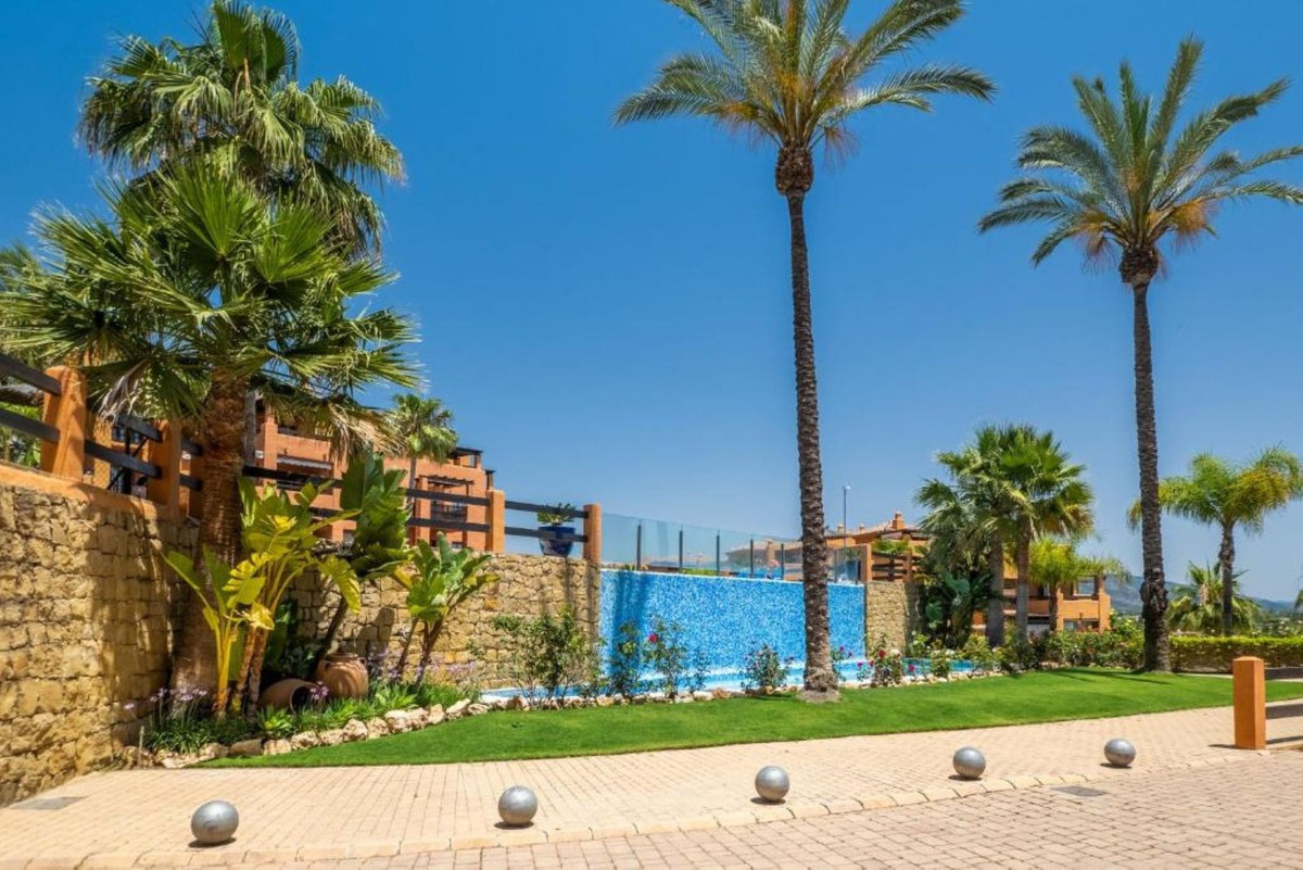 2 Bedroom Apartment in Estepona - Foto 19