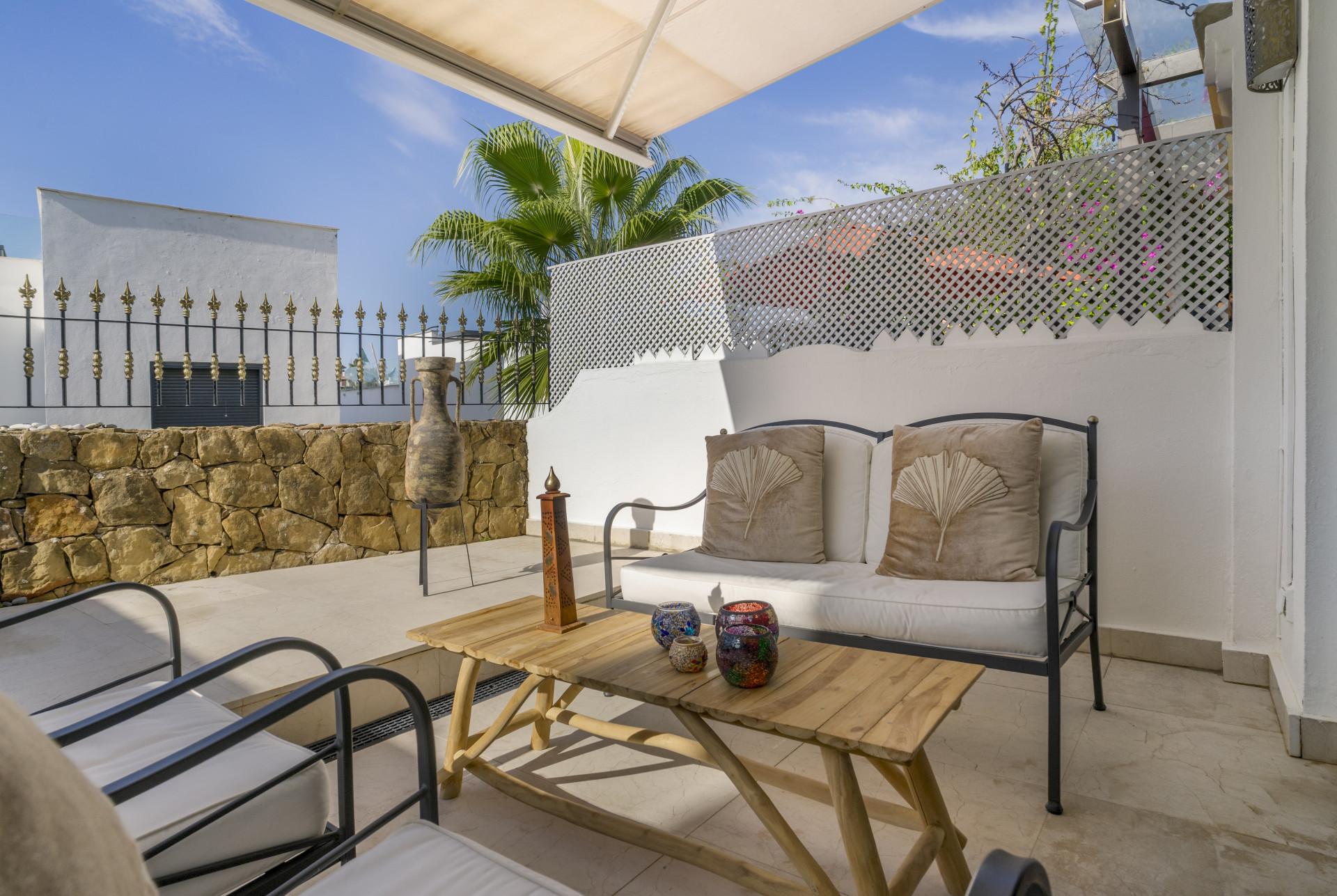 3 Bedroom Townhouse in Marbella - Photo 6