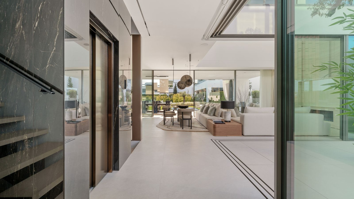 4 Bedroom Villa in Marbella - Foto 17