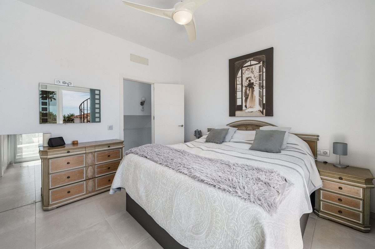 3 Bedroom Villa in Estepona - Фото 12