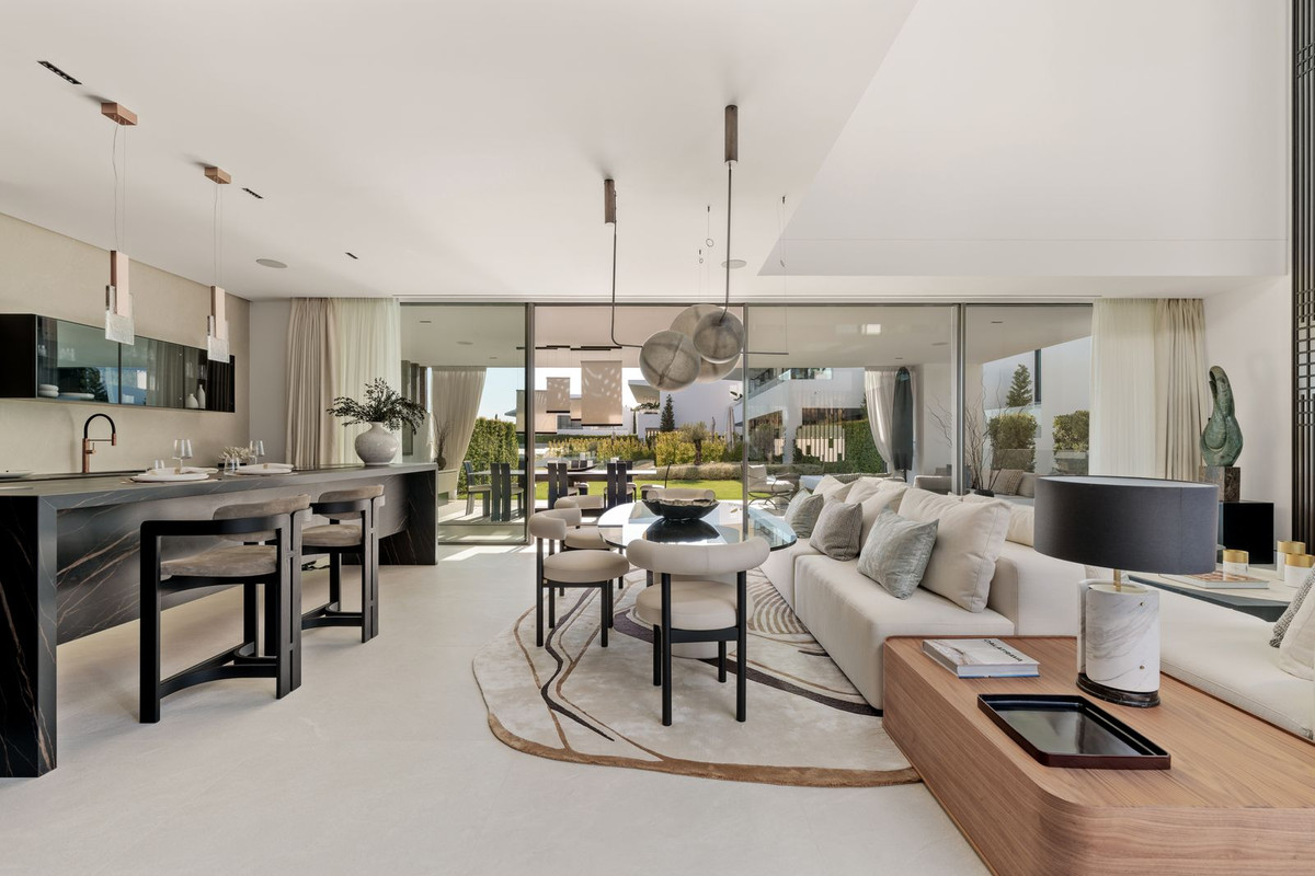 4 Bedroom Villa in Marbella - Foto 8