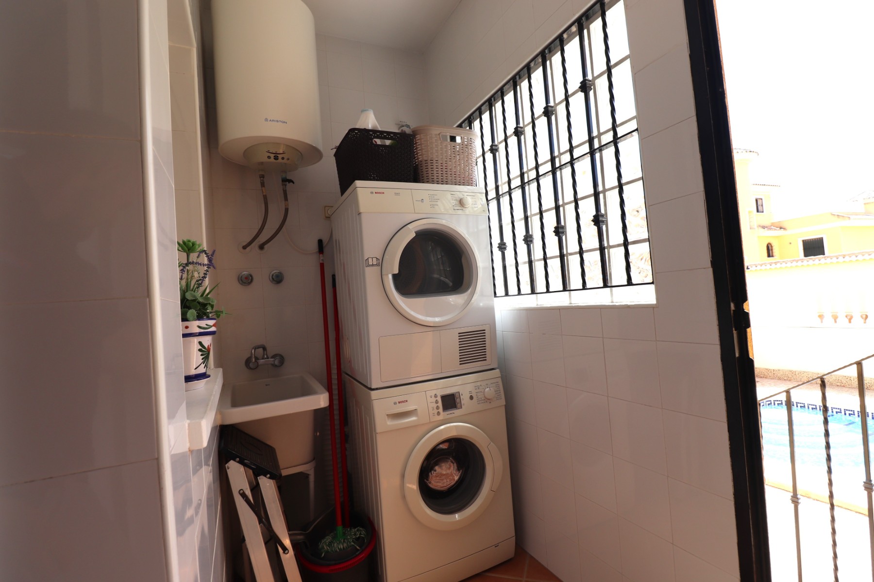 Moradia com 5 quartos com piscina em Alicante, Espanha – Foto 13