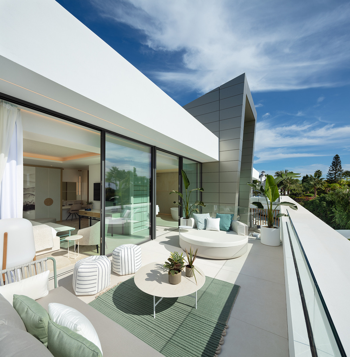 5 Bedroom Villa in Marbella - Photo 26
