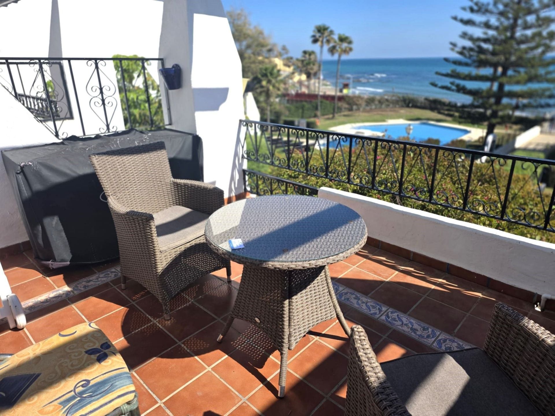 2 Bedroom Apartment in Mijas - Photo 8