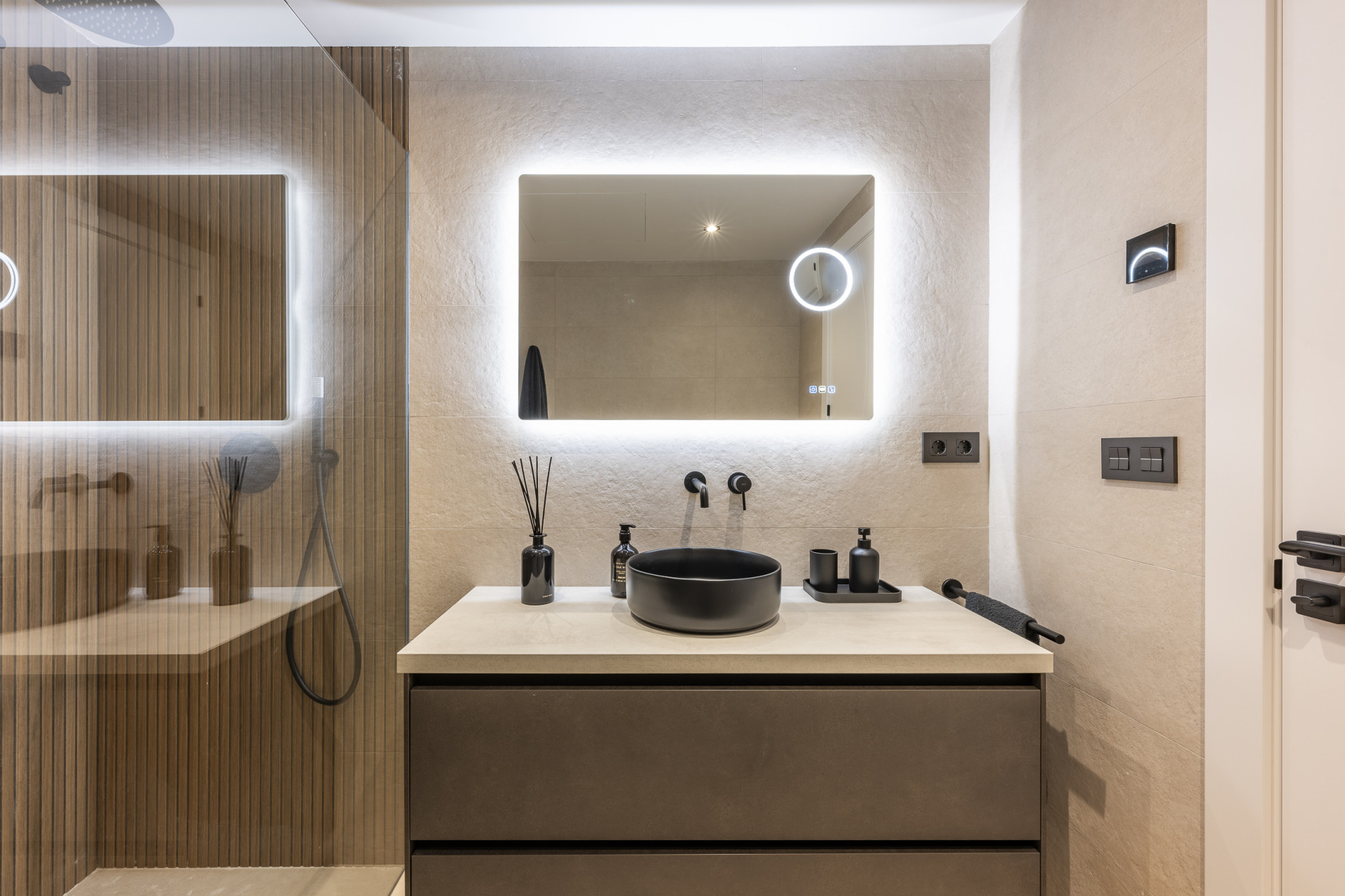 3 Bedroom Apartment in Marbella - Photo 17