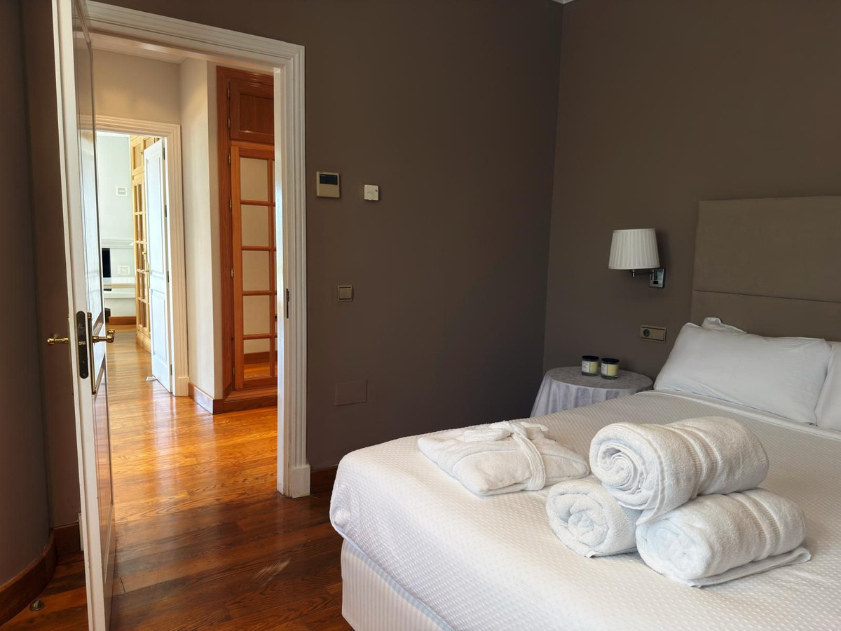 5 Bedroom Villa in Benahavís - Фото 20