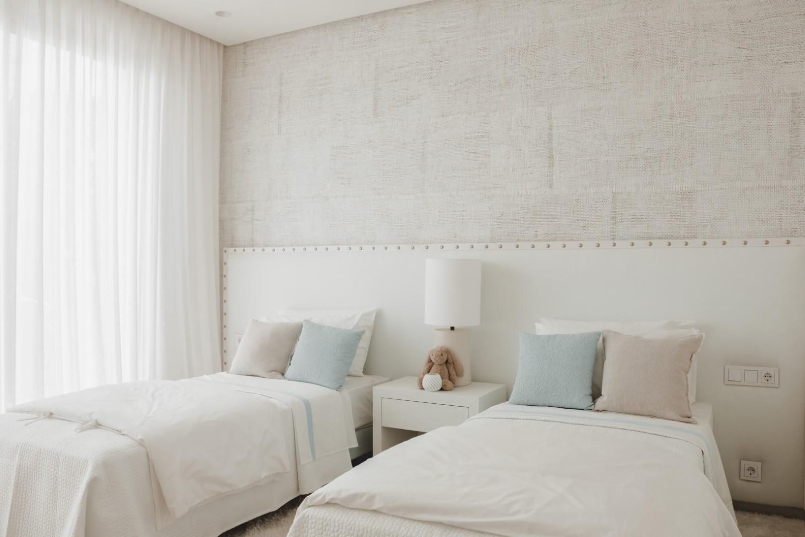 4 Bedroom Apartment in Benahavís - Photo 8