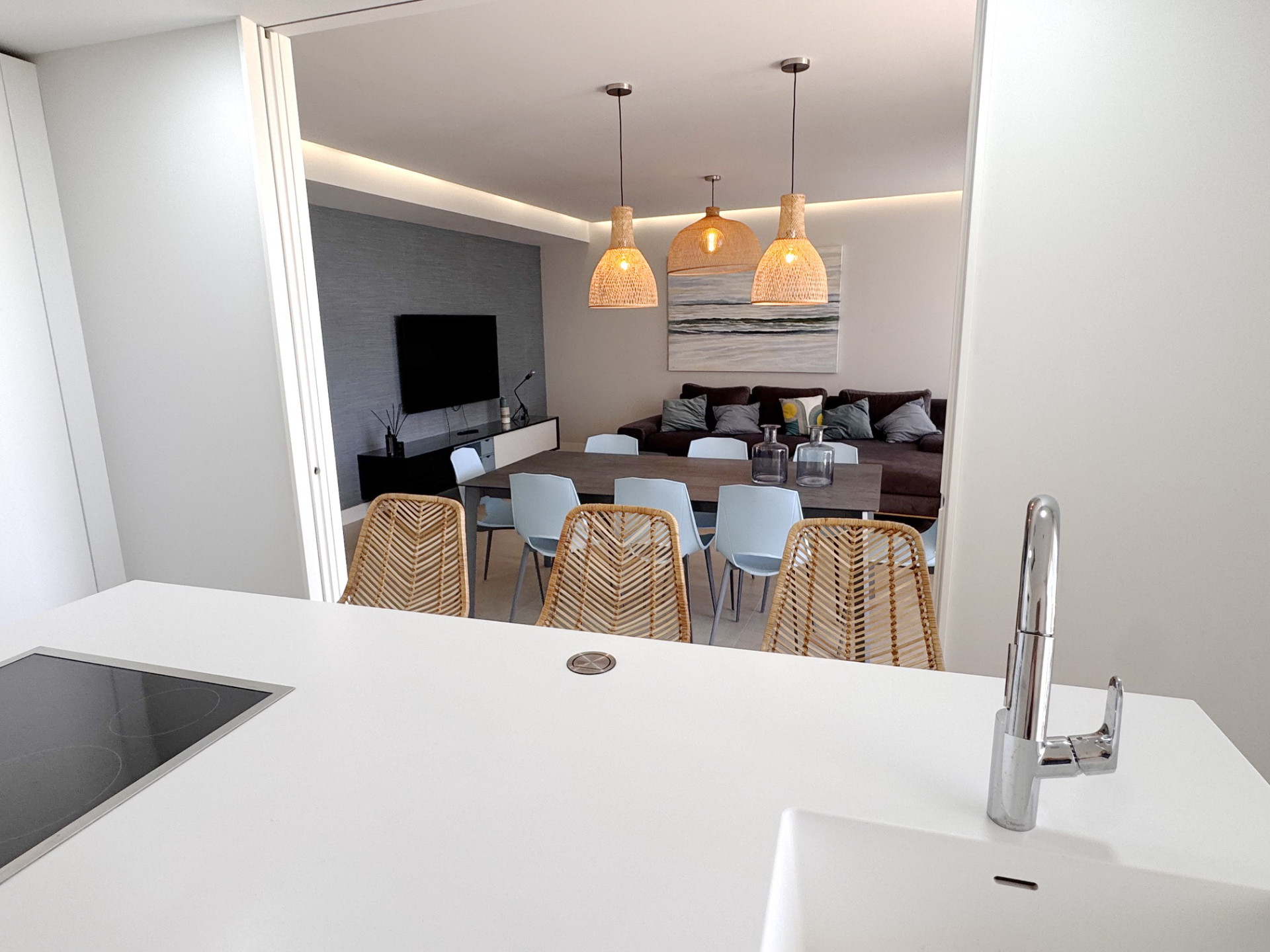 2 Bedroom Apartment in Estepona - Photo 7