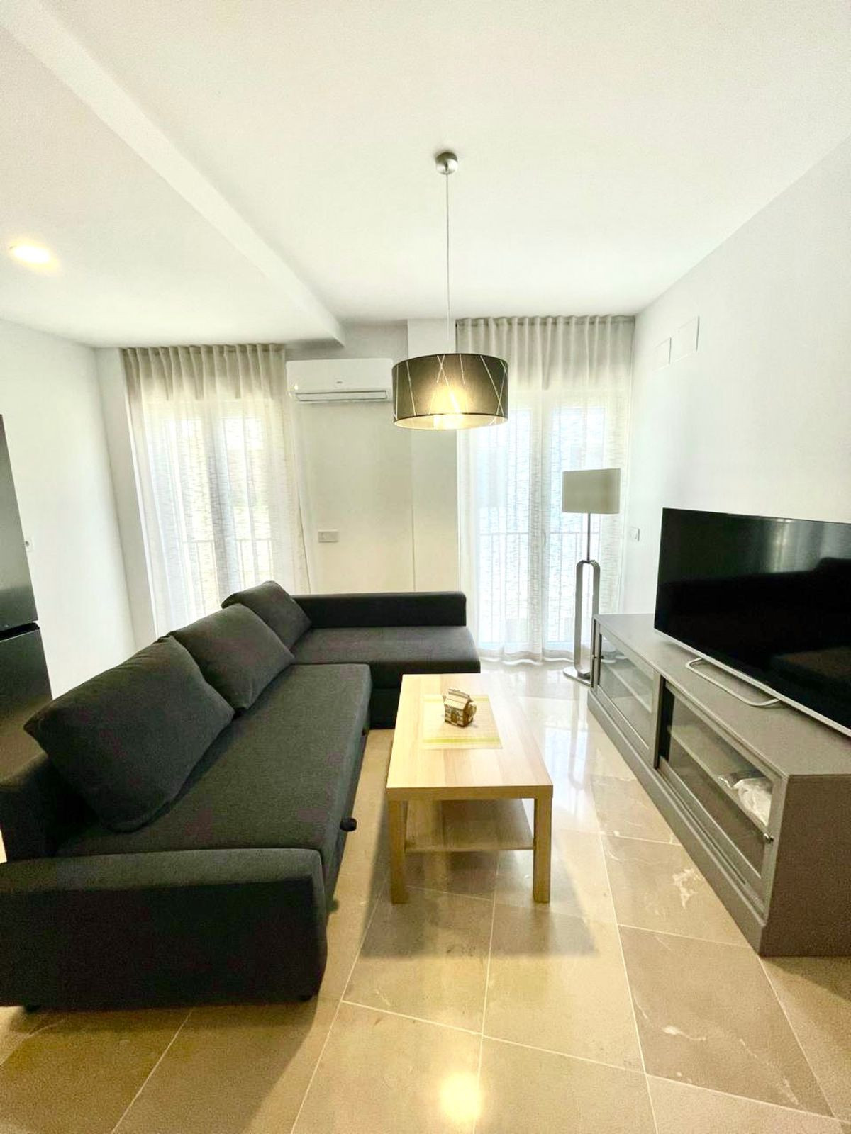 Bedrijfsruimte in Málaga, Spanje – Foto 6