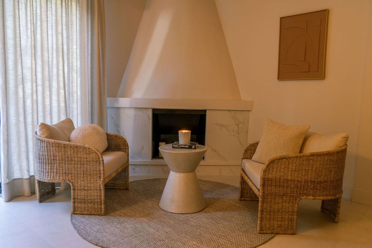 5 Bedroom Villa in Marbella - Photo 23