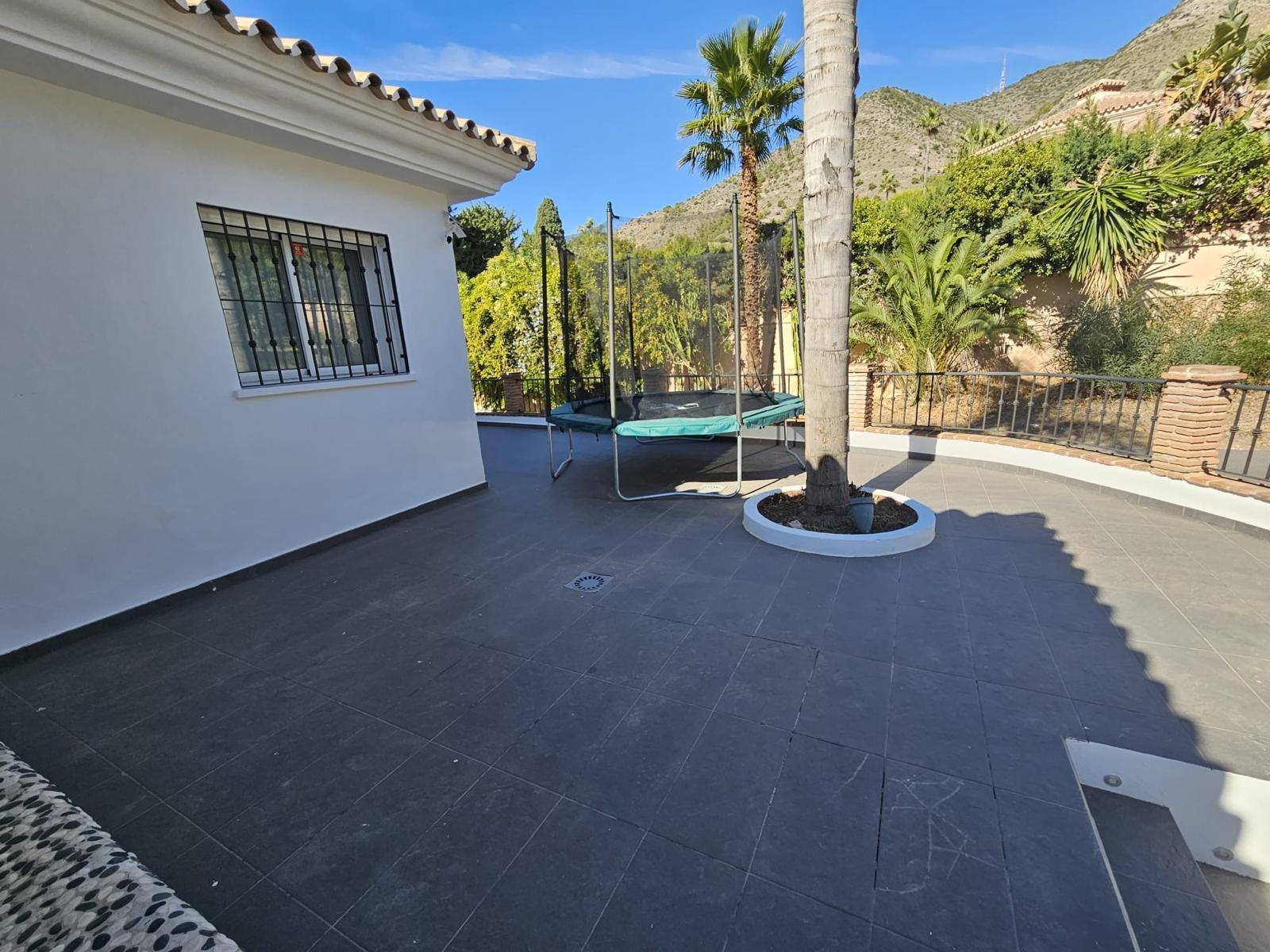 5 Bedroom Villa in Benalmádena - Foto 27