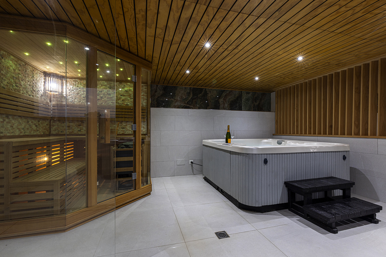 4 Bedroom Villa in Casares - Photo 31