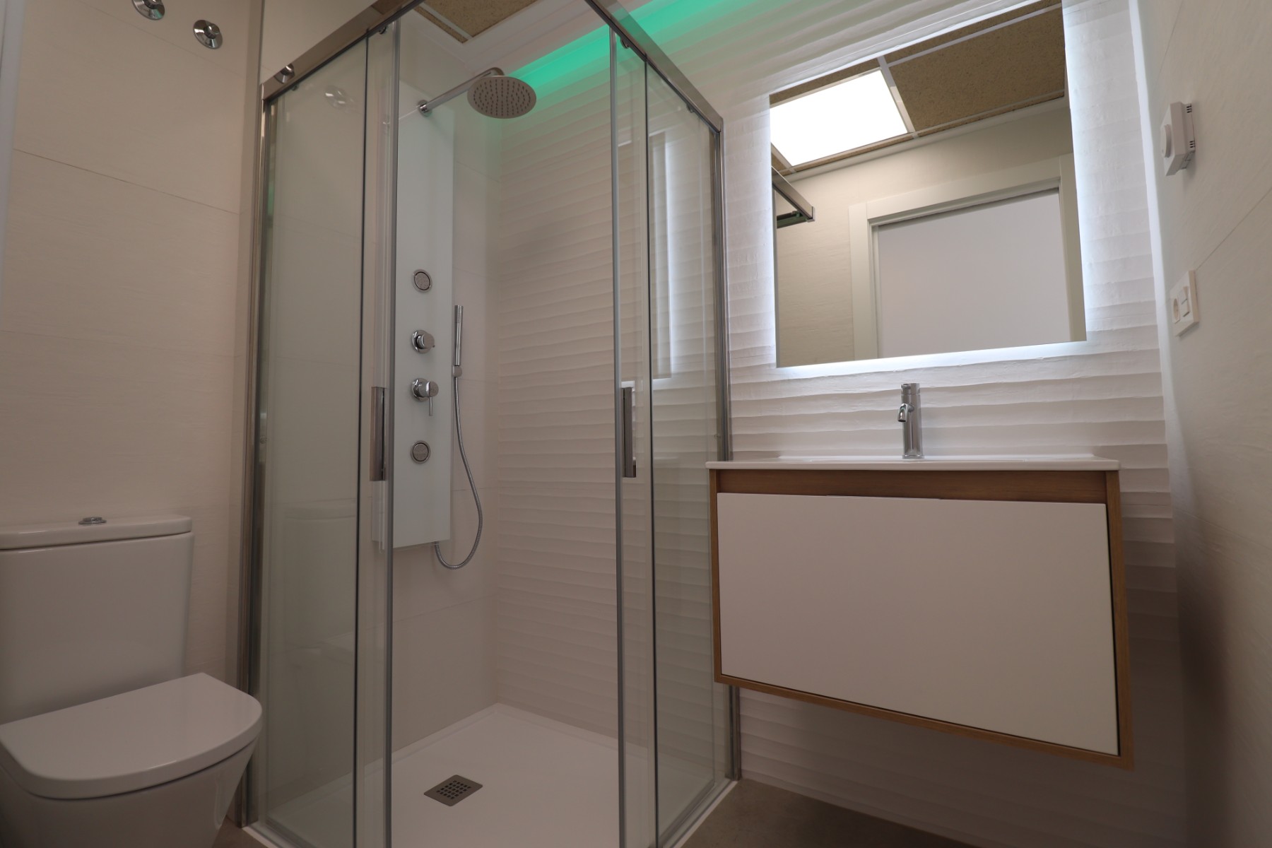 Apartamento com 3 quartos com piscina em Alicante, Espanha – Foto 14