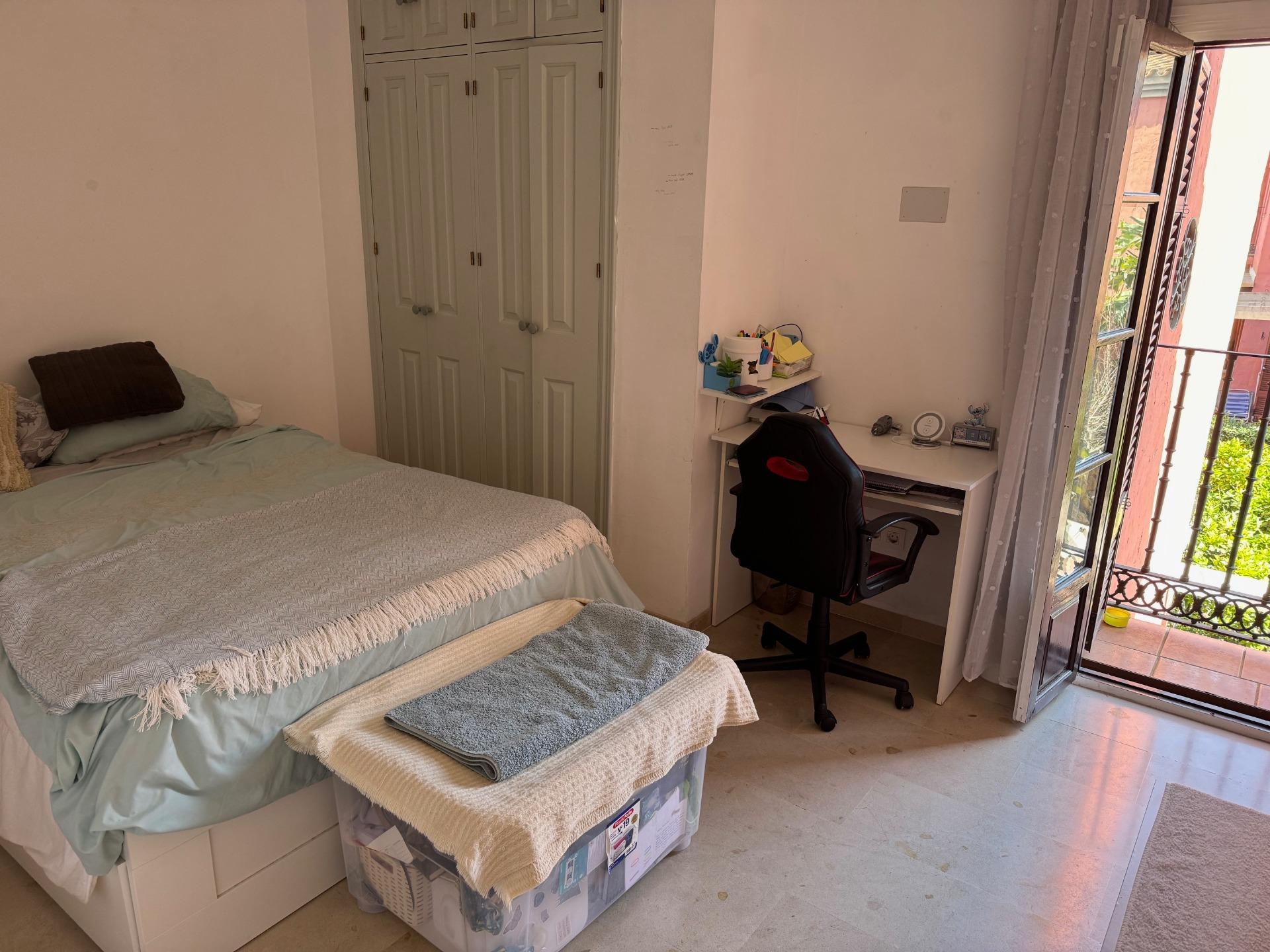 3 Bedroom Villa in Estepona - Photo 10
