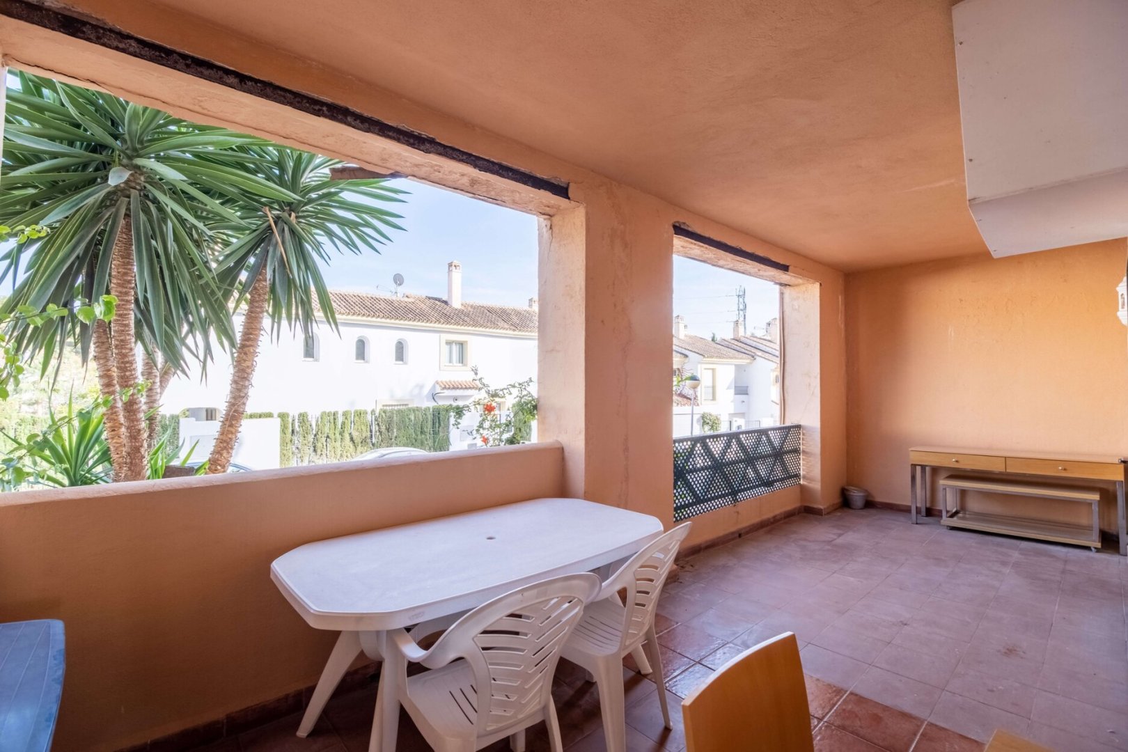 2 Bedroom Apartment in Mijas - Photo 13