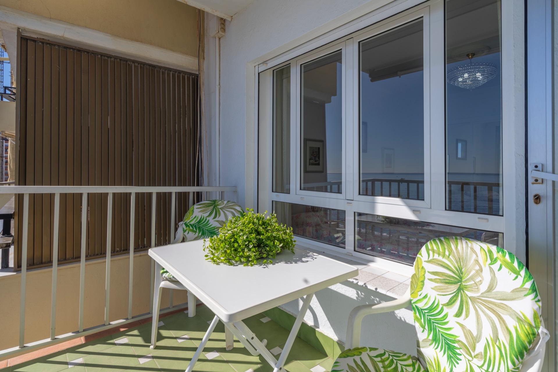 3 Bedroom Apartment in Fuengirola - Photo 2