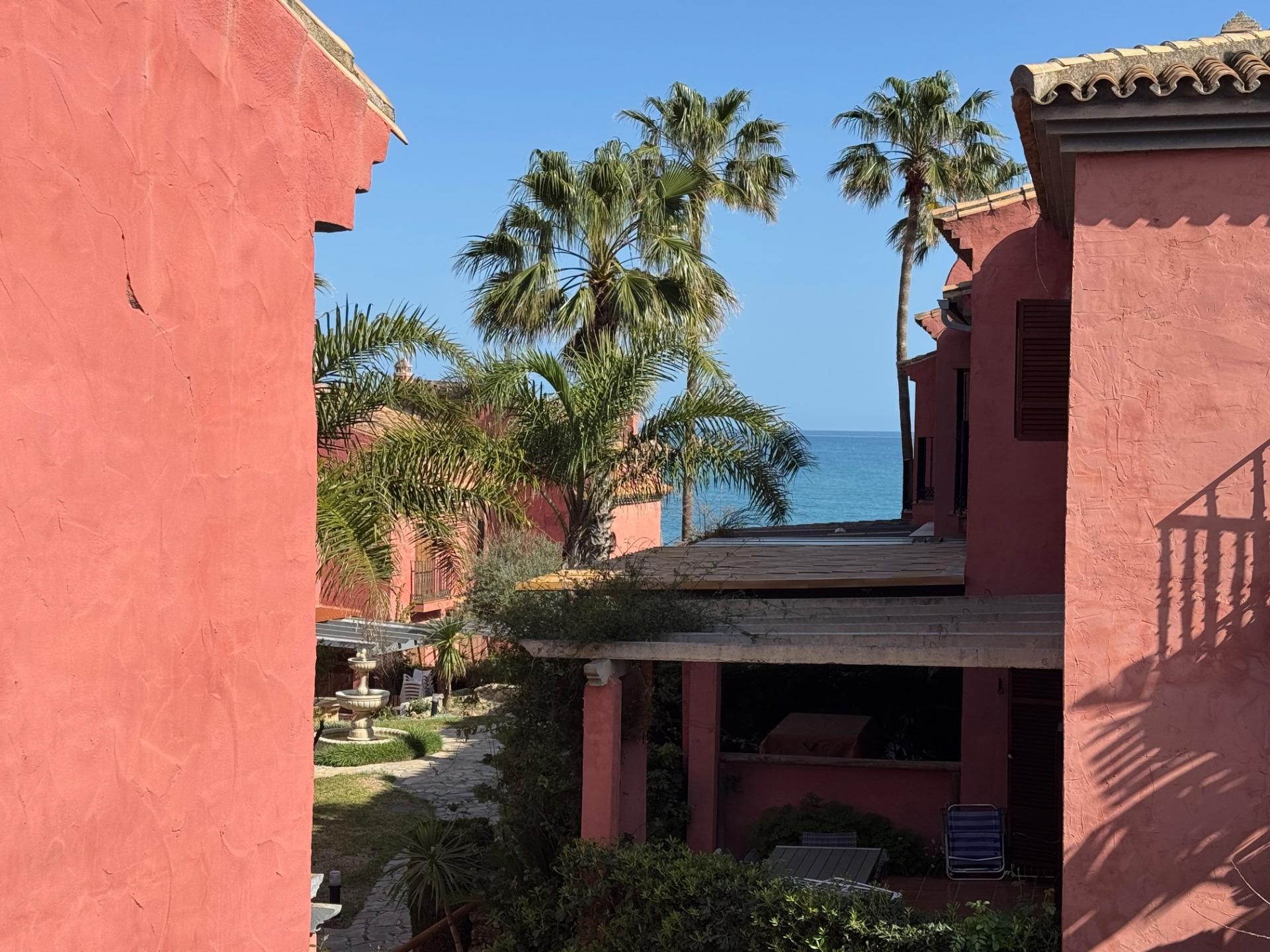 3 Bedroom Villa in Estepona - Photo 13