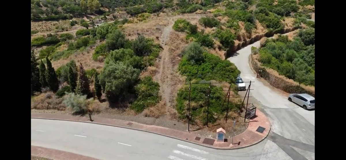 5,095 m² Plot in Estepona - Photo 4