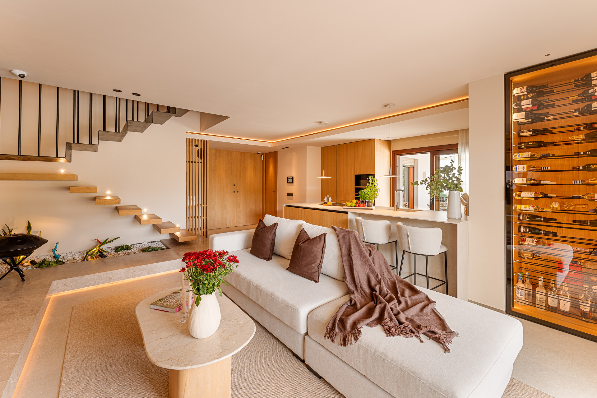 3 Bedroom Apartment in Marbella - Photo 10