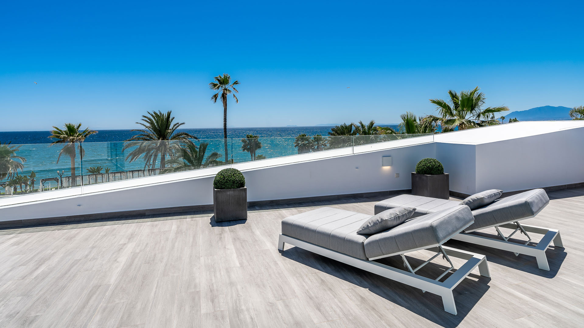 6 Bedroom Villa in Marbella - Photo 31