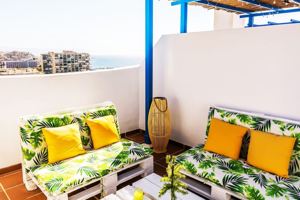 1 Bedroom Penthouse in Benalmádena - Photo 13