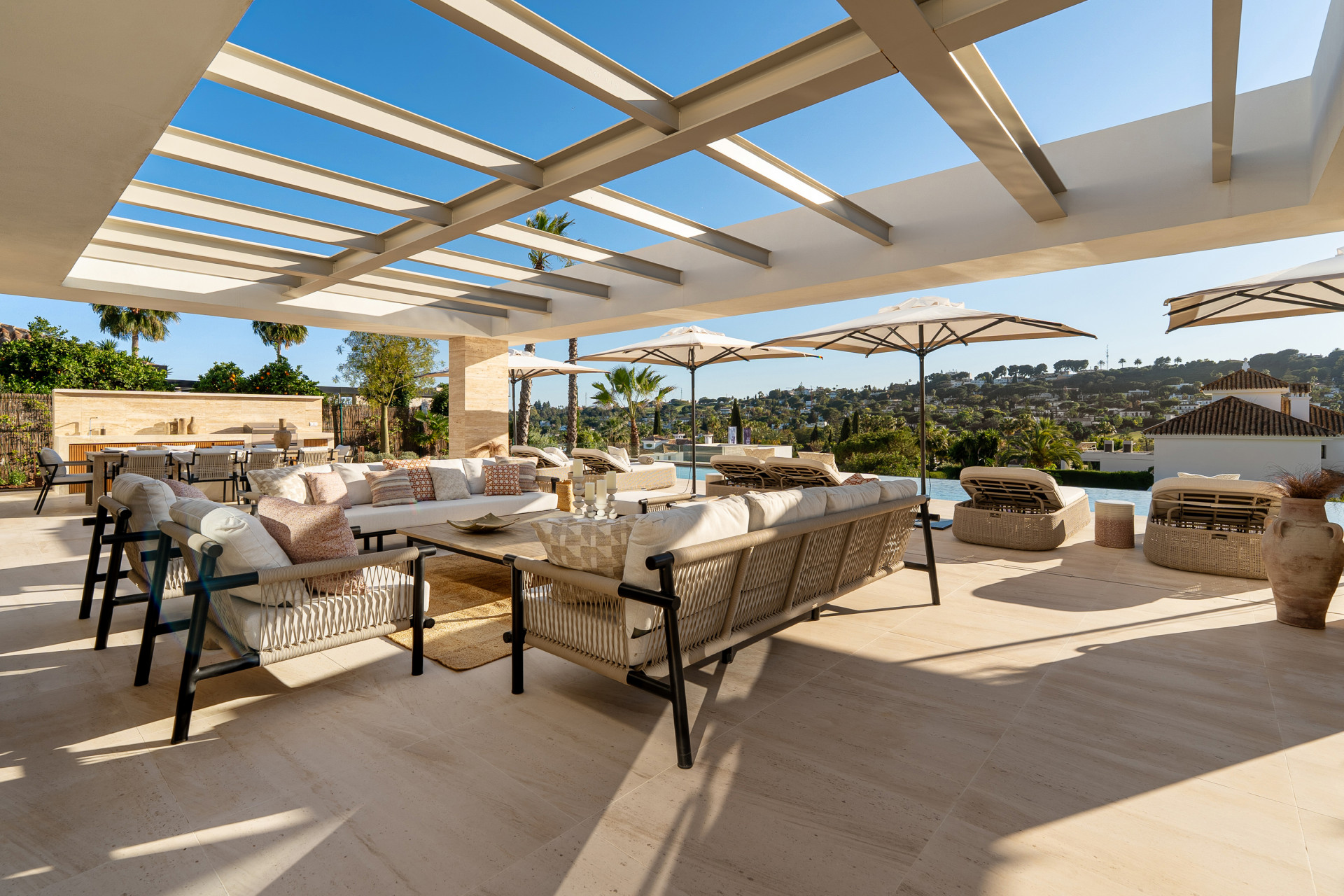 6 Bedroom Villa in Marbella - Foto 13