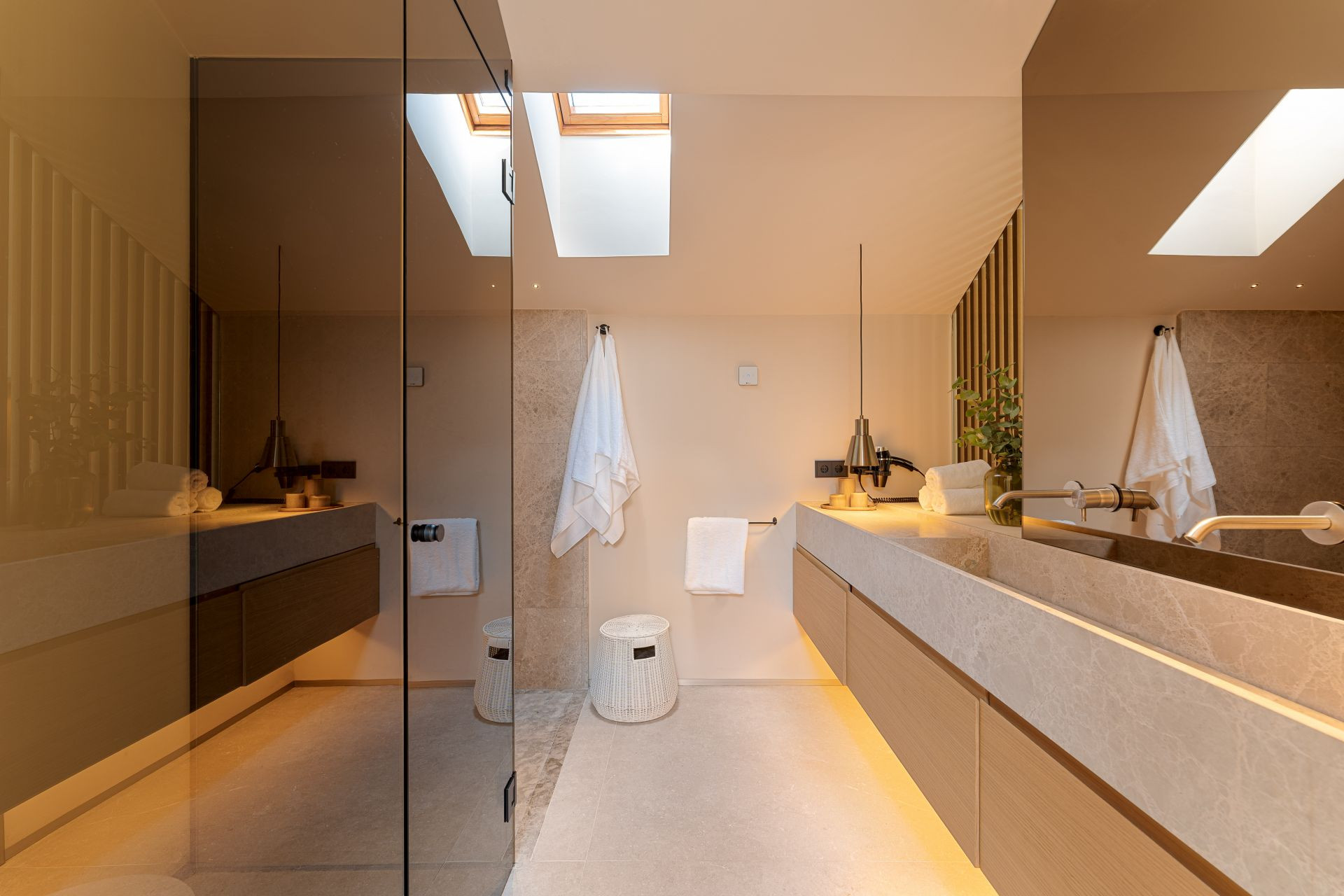 Piso de 3 dormitorios con piscina en Málaga – Foto 13