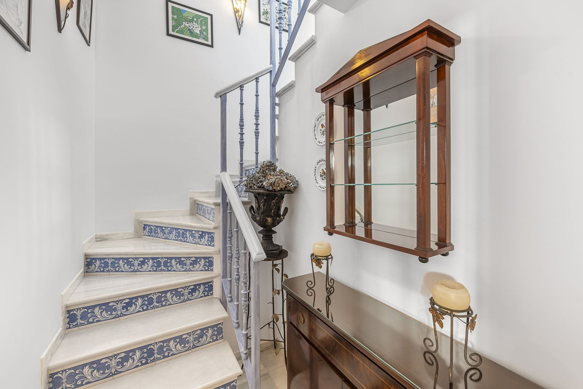 3 Bedroom Townhouse in Marbella - Photo 30